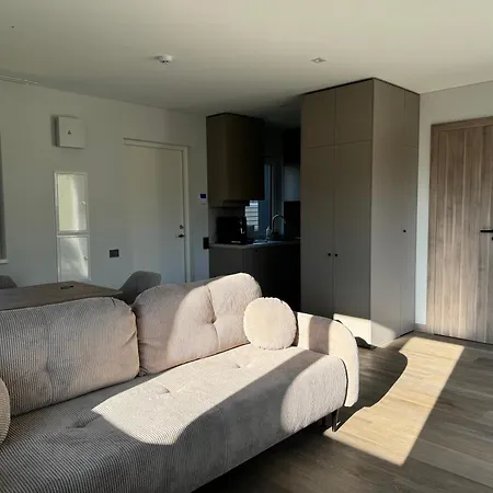 Kotedzas Su Dviem Miegamaisiais Apartman Palanga